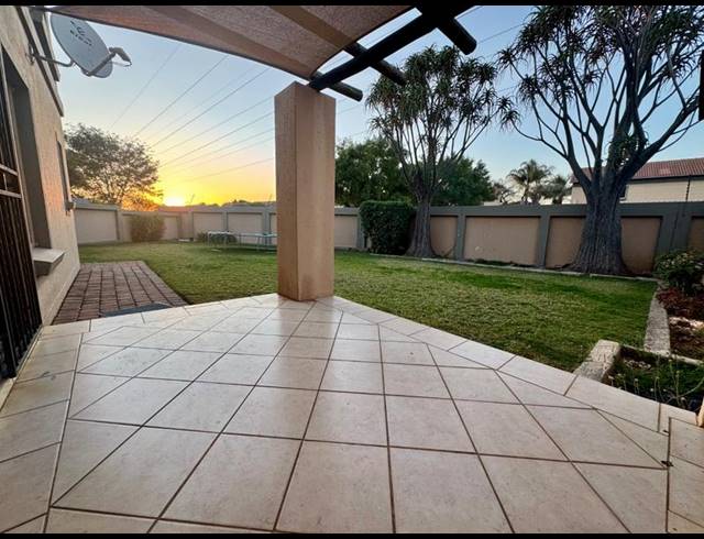 3 BEDROOM TOWNHOUSE FOR SALE IN ANNLIN